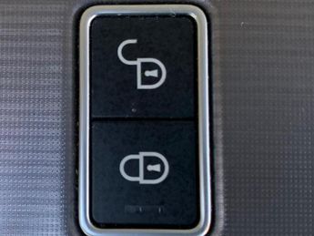 LAND ROVER RANGE ROVER SPORT 3.0 SD V6 HSE Auto 4WD Euro 6 (s/s) 5dr