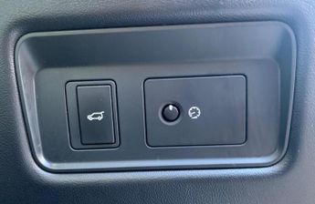 LAND ROVER RANGE ROVER SPORT 3.0 SD V6 HSE Auto 4WD Euro 6 (s/s) 5dr