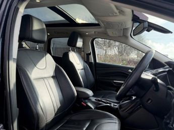 FORD KUGA 1.6 T EcoBoost Titanium X