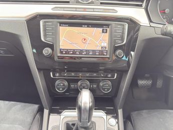 VOLKSWAGEN PASSAT 2.0 TDI BlueMotion Tech GT