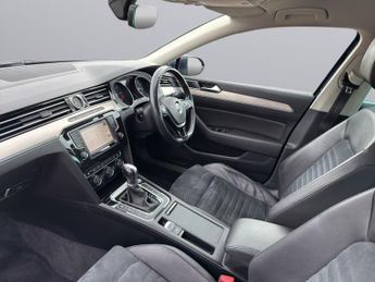 VOLKSWAGEN PASSAT 2.0 TDI BlueMotion Tech GT