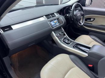 LAND ROVER RANGE ROVER EVOQUE 2.0 TD4 SE Tech Auto 4WD Euro 6 (s/s) 5dr