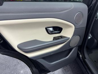 LAND ROVER RANGE ROVER EVOQUE 2.0 TD4 SE Tech Auto 4WD Euro 6 (s/s) 5dr