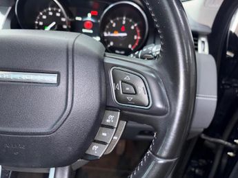 LAND ROVER RANGE ROVER EVOQUE 2.0 TD4 SE Tech Auto 4WD Euro 6 (s/s) 5dr