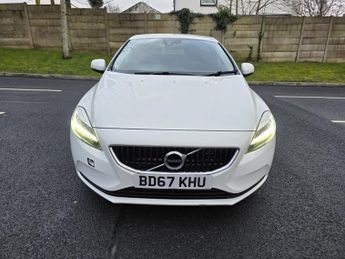Volvo V40 2.0 Momentum D2