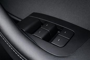 TESLA MODEL 3 (Dual Motor) Long Range