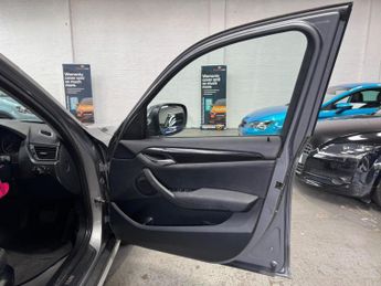 BMW X1 2.0 20d SE Steptronic xDrive Euro 5 5dr