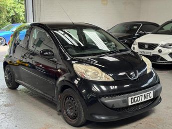 PEUGEOT 107 1.0 12V Urban Euro 4 3dr