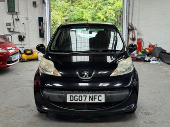 PEUGEOT 107 1.0 12V Urban Euro 4 3dr