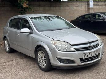 Vauxhall Astra 1.6i 16v Design 5dr