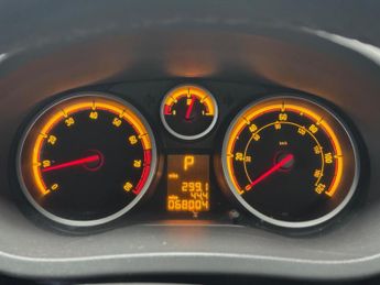 VAUXHALL CORSA 1.4i 16v SE 5dr (a/c)