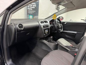 SEAT LEON 1.6 TDI CR SE Copa DSG Euro 5 5dr