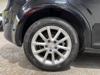 SEAT LEON 1.6 TDI CR SE Copa DSG Euro 5 5dr