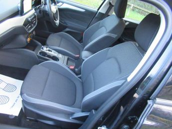 FORD FOCUS 1.0T EcoBoost Zetec Auto Euro 6 (s/s) 5dr