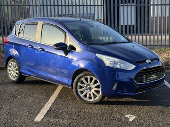 Ford B Max 1.0 T EcoBoost Titanium X Navigator