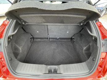 NISSAN JUKE 1.0 DIG-T Tekna