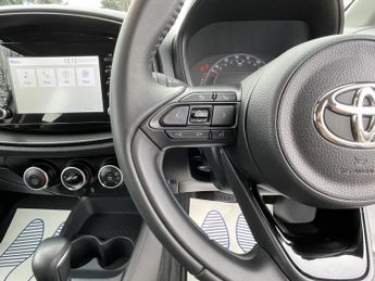 TOYOTA AYGO X 1.0 VVT-i Pure