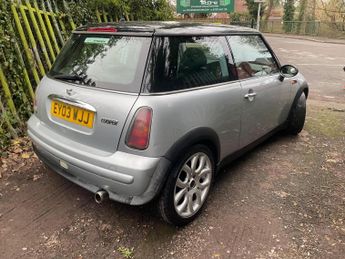 MINI HATCH 1.6 Cooper CVT Euro 3 3dr