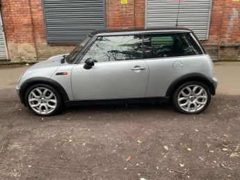 MINI HATCH 1.6 Cooper CVT Euro 3 3dr
