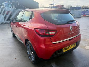 RENAULT CLIO 1.5 Dynamique S MediaNav dCi 90 EDC Auto