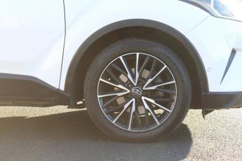 TOYOTA C-HR 1.2 VVT-i Excel