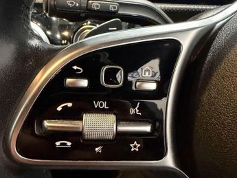 MERCEDES-BENZ A CLASS 1.5 A180d Sport (Executive) 7G-DCT Euro 6 (s/s) 5dr