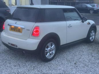 MINI HATCH 1.6 One Hatch