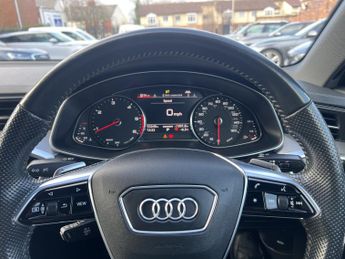 AUDI A6 SALOON 2.0 TDI 40 S line