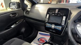 NISSAN LEAF 30kWh Acenta Electric Automatic Black 5dr SATNAV+LOWTAX+ CRUISE