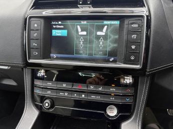 JAGUAR F-PACE 2.0 D180 R-Sport Auto AWD Euro 6 (s/s) 5dr