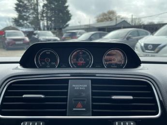 VOLKSWAGEN SCIROCCO 2.0 TDI BlueMotion Tech R-Line Black Edition