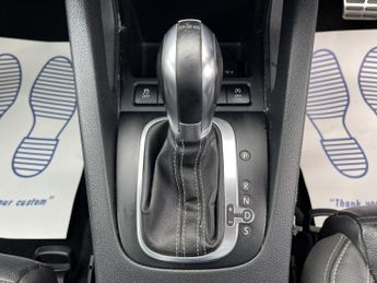 VOLKSWAGEN SCIROCCO 2.0 TDI BlueMotion Tech R-Line Black Edition