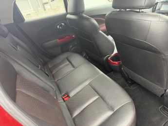 NISSAN JUKE 1.6 Tekna