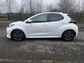 TOYOTA YARIS 1.5 VVT-h Design