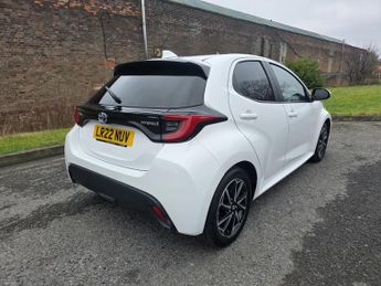 TOYOTA YARIS 1.5 VVT-h Design