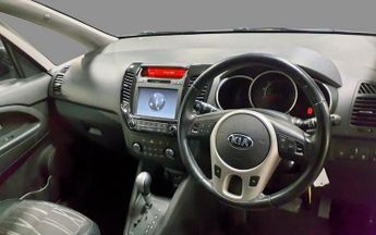KIA VENGA 1.6 3