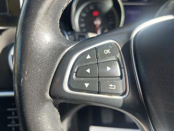 MERCEDES-BENZ GLA 2.1 GLA200d SE