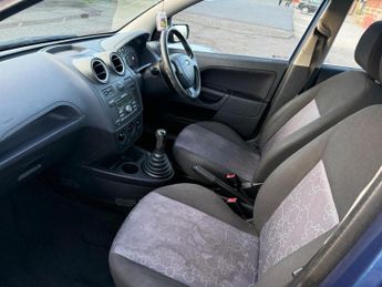 FORD FIESTA 1.4 Style 5dr