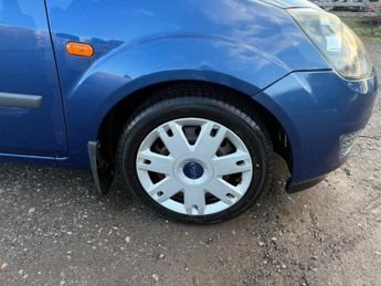 FORD FIESTA 1.4 Style 5dr