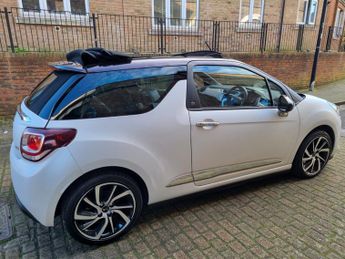 DS AUTOMOBILES DS 3 CABRIO 1.2 PureTech Givenchy Le Makeup