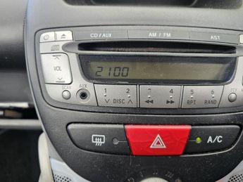 TOYOTA AYGO 1.0 VVT-i Blue