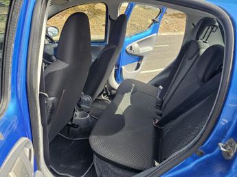 TOYOTA AYGO 1.0 VVT-i Blue