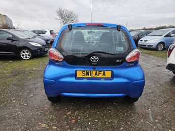TOYOTA AYGO 1.0 VVT-i Blue