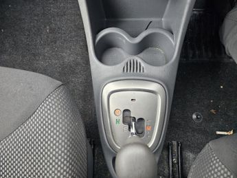 TOYOTA AYGO 1.0 VVT-i Blue