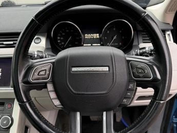 LAND ROVER RANGE ROVER EVOQUE 2.2 SD4 Pure