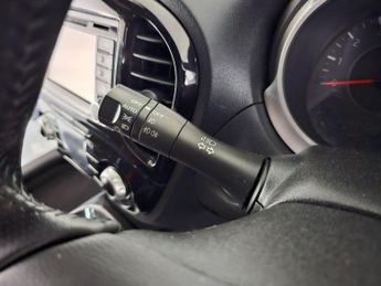 NISSAN JUKE 1.2 DIG-T N-Connecta Euro 6 (s/s) 5dr