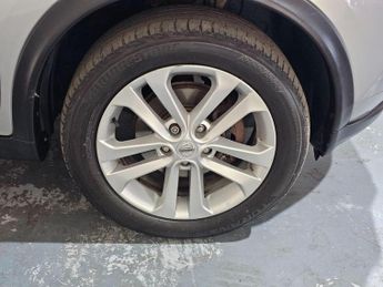 NISSAN JUKE 1.2 DIG-T N-Connecta Euro 6 (s/s) 5dr