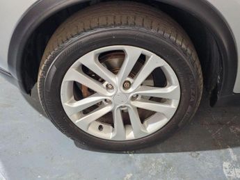 NISSAN JUKE 1.2 DIG-T N-Connecta Euro 6 (s/s) 5dr