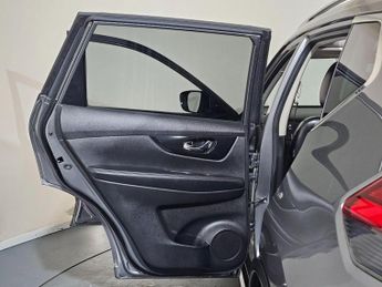 NISSAN X-TRAIL 1.7 dCi Tekna 4WD Euro 6 (s/s) 5dr