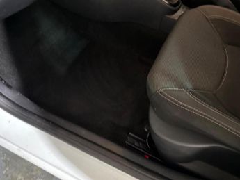 RENAULT CLIO 0.9 TCe Iconic Euro 6 (s/s) 5dr